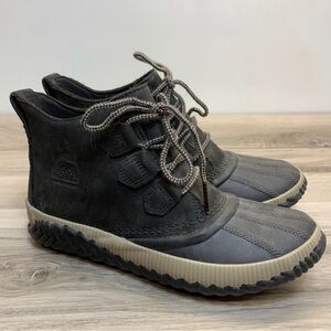 Sorel Boots Womens Out N About Classic Duck Ankle Bootie Black Leather Size 7